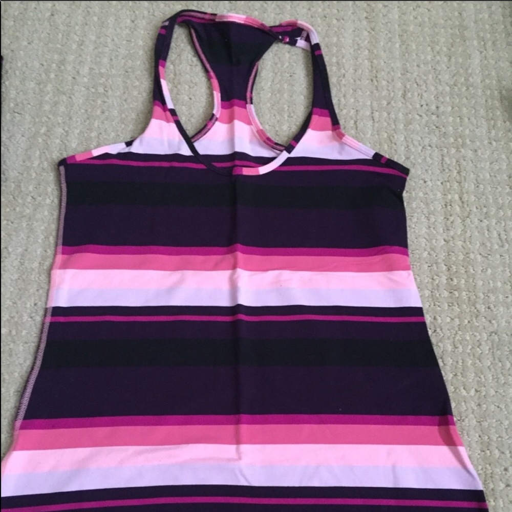 Lululemon tank